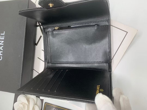 コピーシャネル激安財布素材ディテール